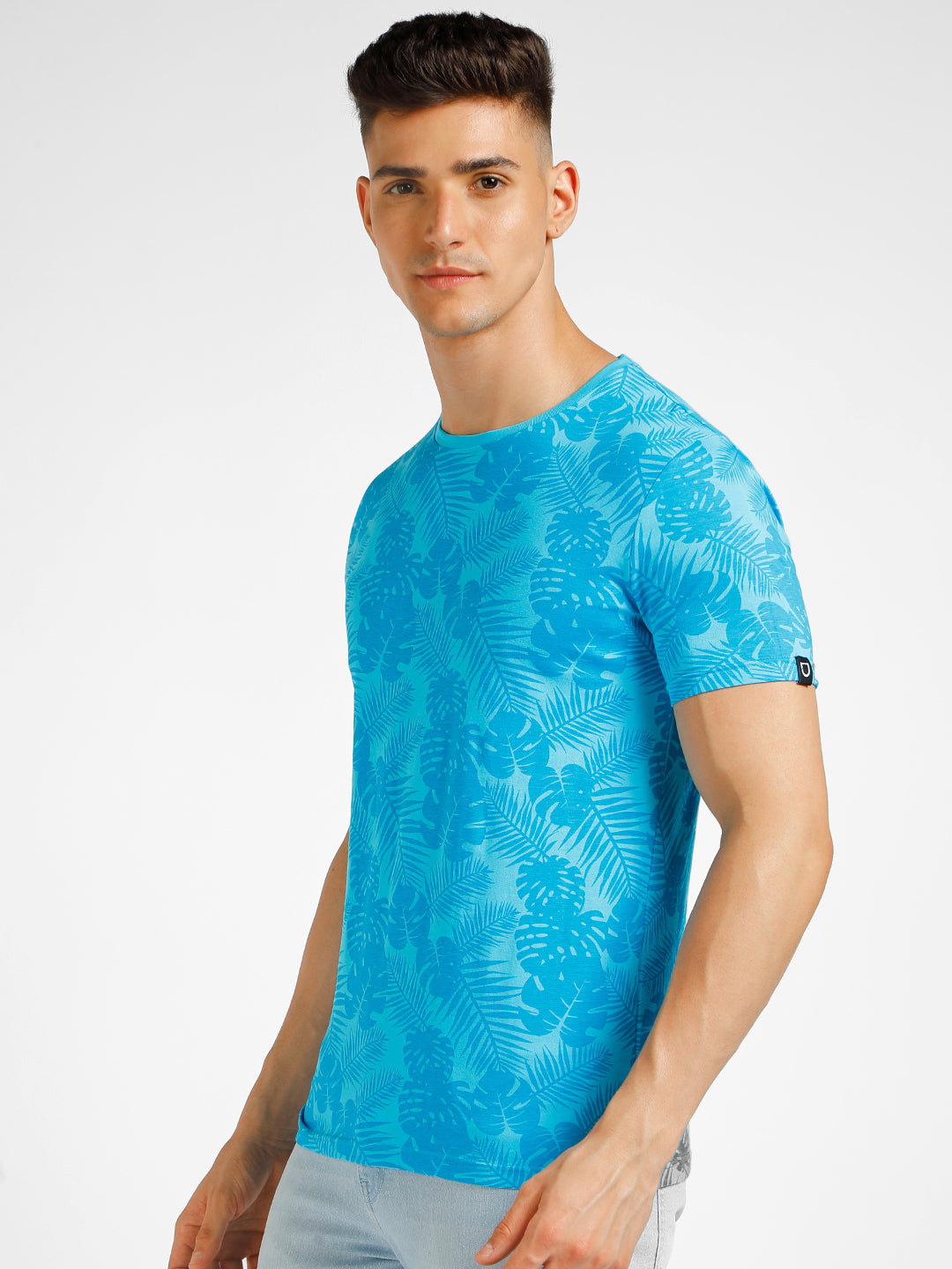 Men's Sky Blue Printed Round Neck Half Sleeve Slim Fit Cotton T-Shirt