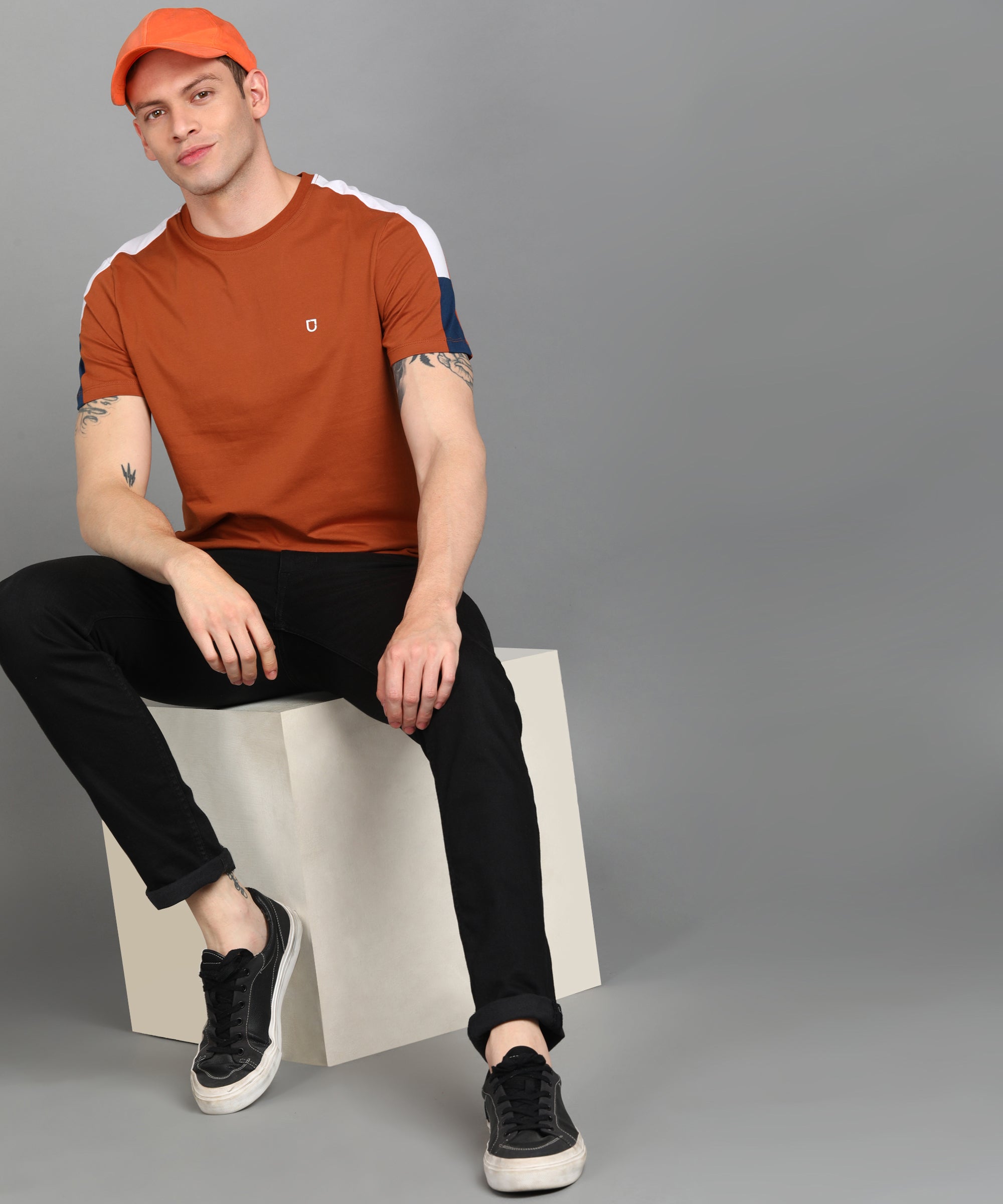 Men's Cotton Brown Colour-Block Slim Fit Half Sleeve T-Shirt