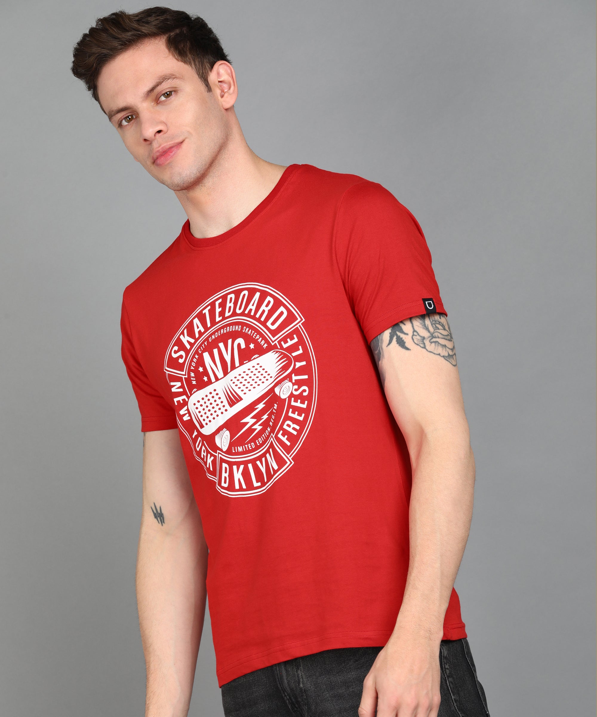 Urbano Fashion Men's Red Graphic Printed Round Neck Half Sleeve Slim Fit Cotton T-Shirt