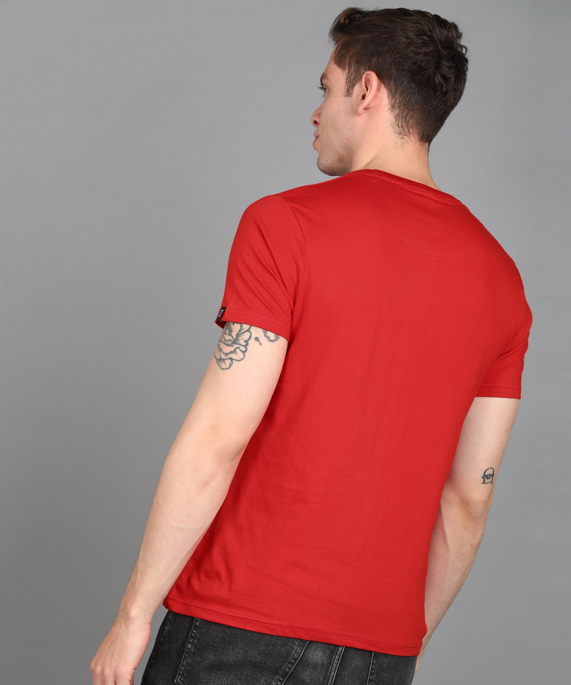 Urbano Fashion Men's Red Graphic Printed Round Neck Half Sleeve Slim Fit Cotton T-Shirt