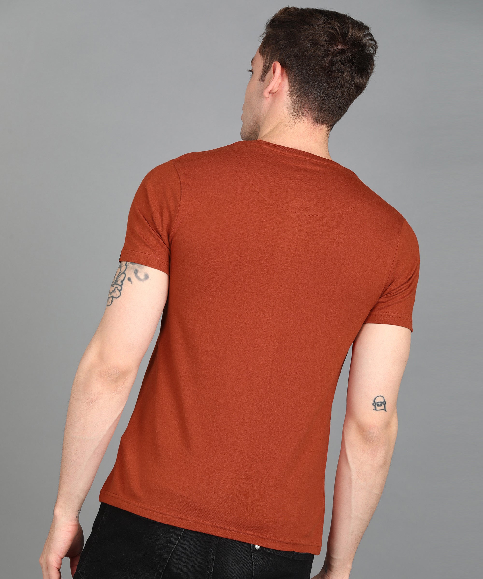 Urbano Fashion Men's Rust Graphic Printed Round Neck Half Sleeve Slim Fit Cotton T-Shirt