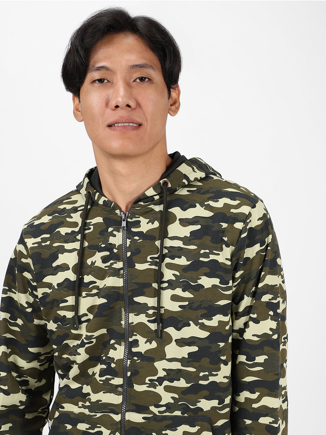 Men's Khaki Green Regular Fit Camouflage Printed Full Sleeve Casual Hooded Sweatshirt