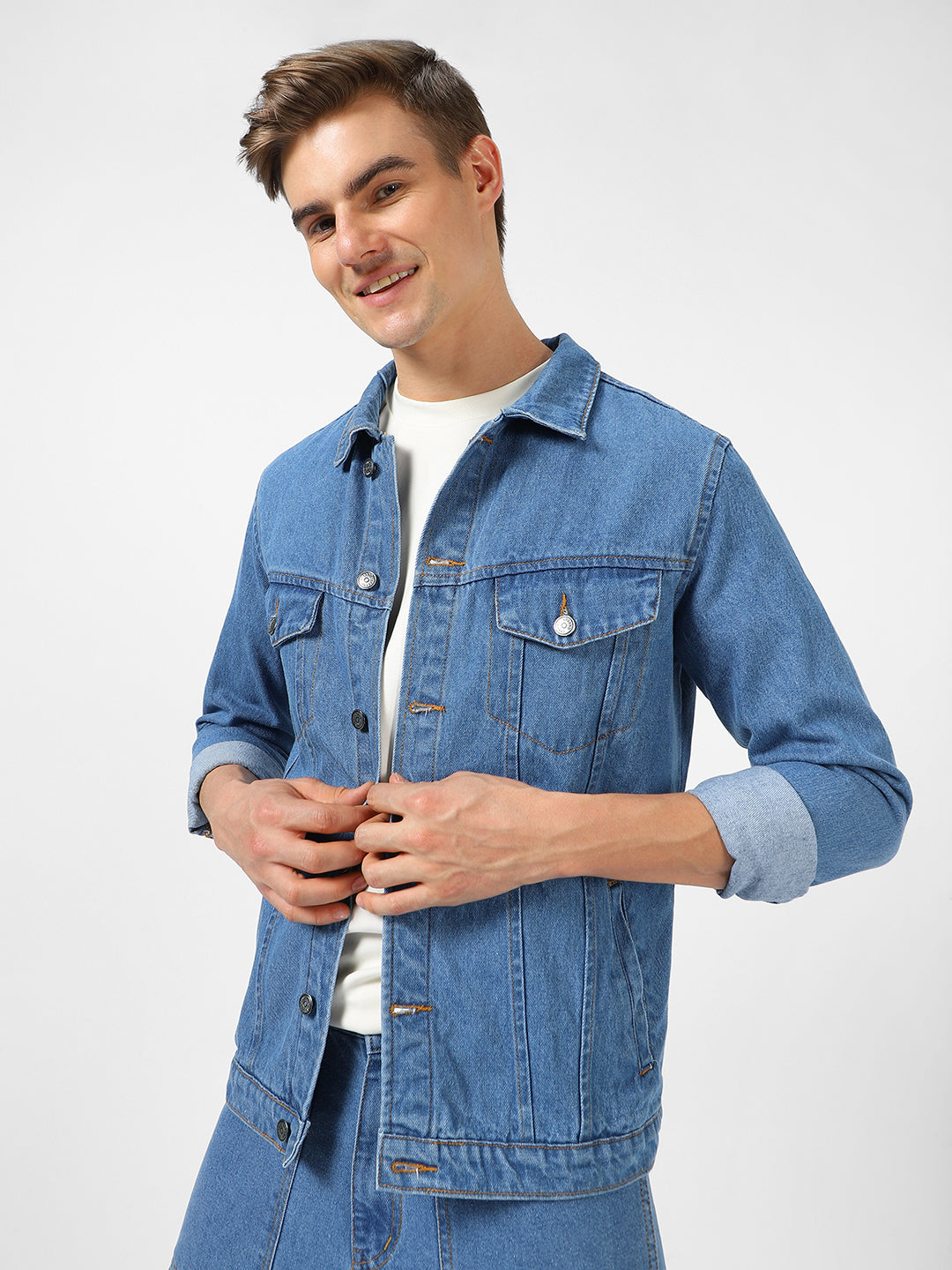 Men's Light Blue Regular Fit Washed Full Sleeve Denim Jacket