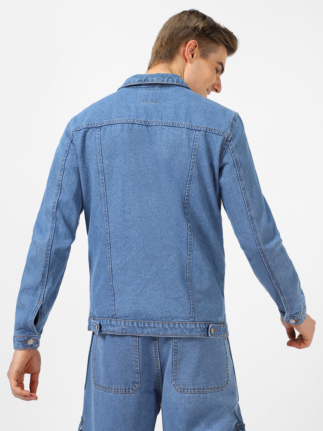 Men's Light Blue Solid Regular Fit Washed Full Sleeve Denim Jacket