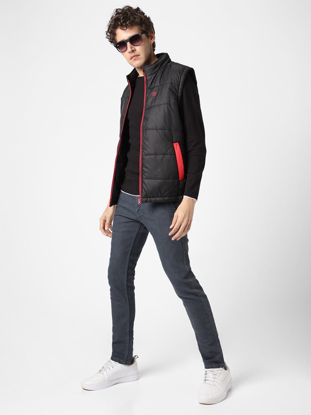 Men's Black Sleeveless Zippered Puffer Jacket