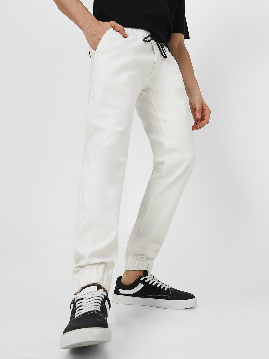 Men's White Slim Fit Stretchable Jogger Jeans