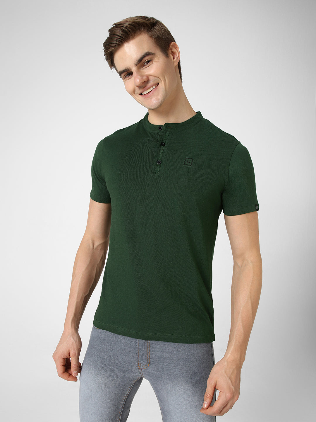 Men's Bottle Green Solid Mandarin Collar Slim Fit Half Sleeve Cotton T-Shirt