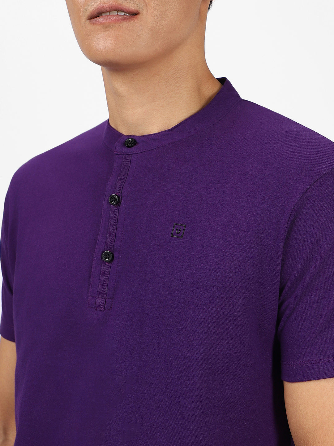 Men's Purple Solid Mandarin Collar Slim Fit Cotton T-Shirt