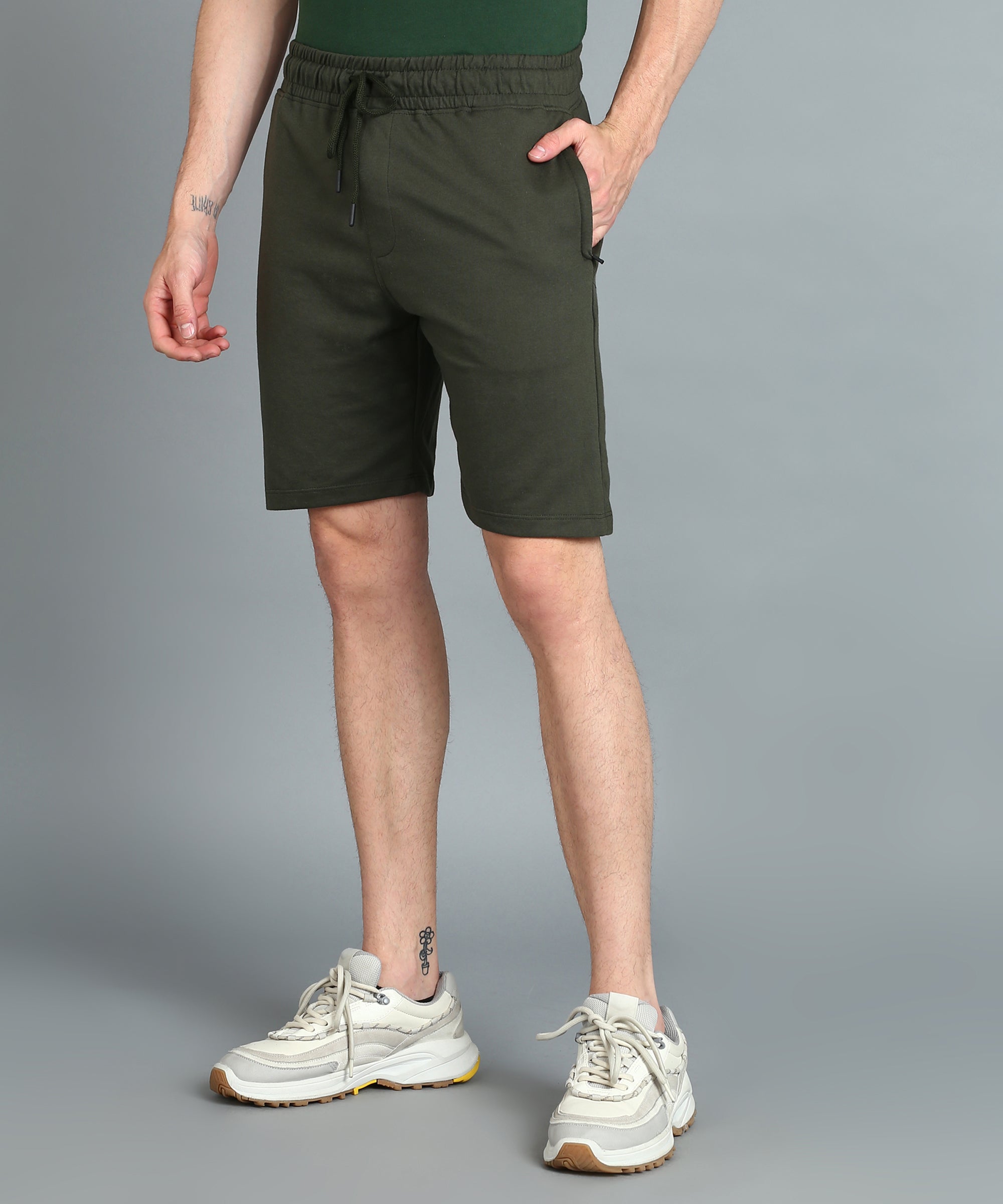 Men's Green Cotton Regular Shorts Stretchable