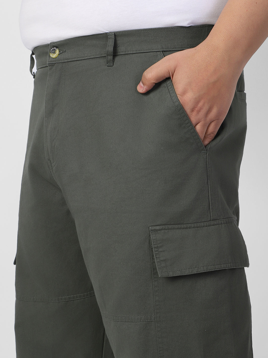 Plus Men's Light Grey Loose Baggy Fit Solid Cargo Chino Pant with 6 Pockets Non-Stretchable