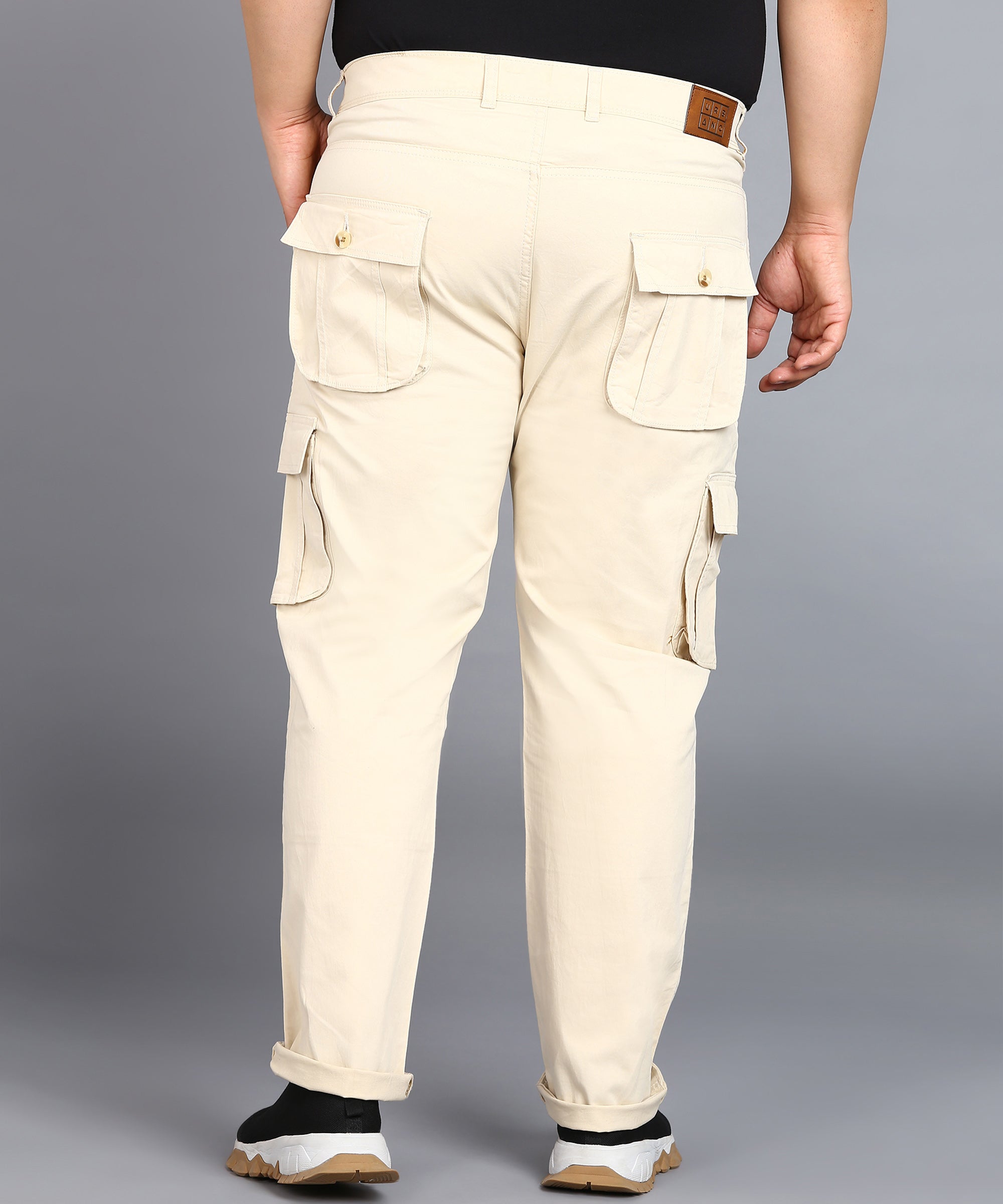 Plus Men's Cream Regular Fit Solid Cargo Chino Pant with 6 Pockets