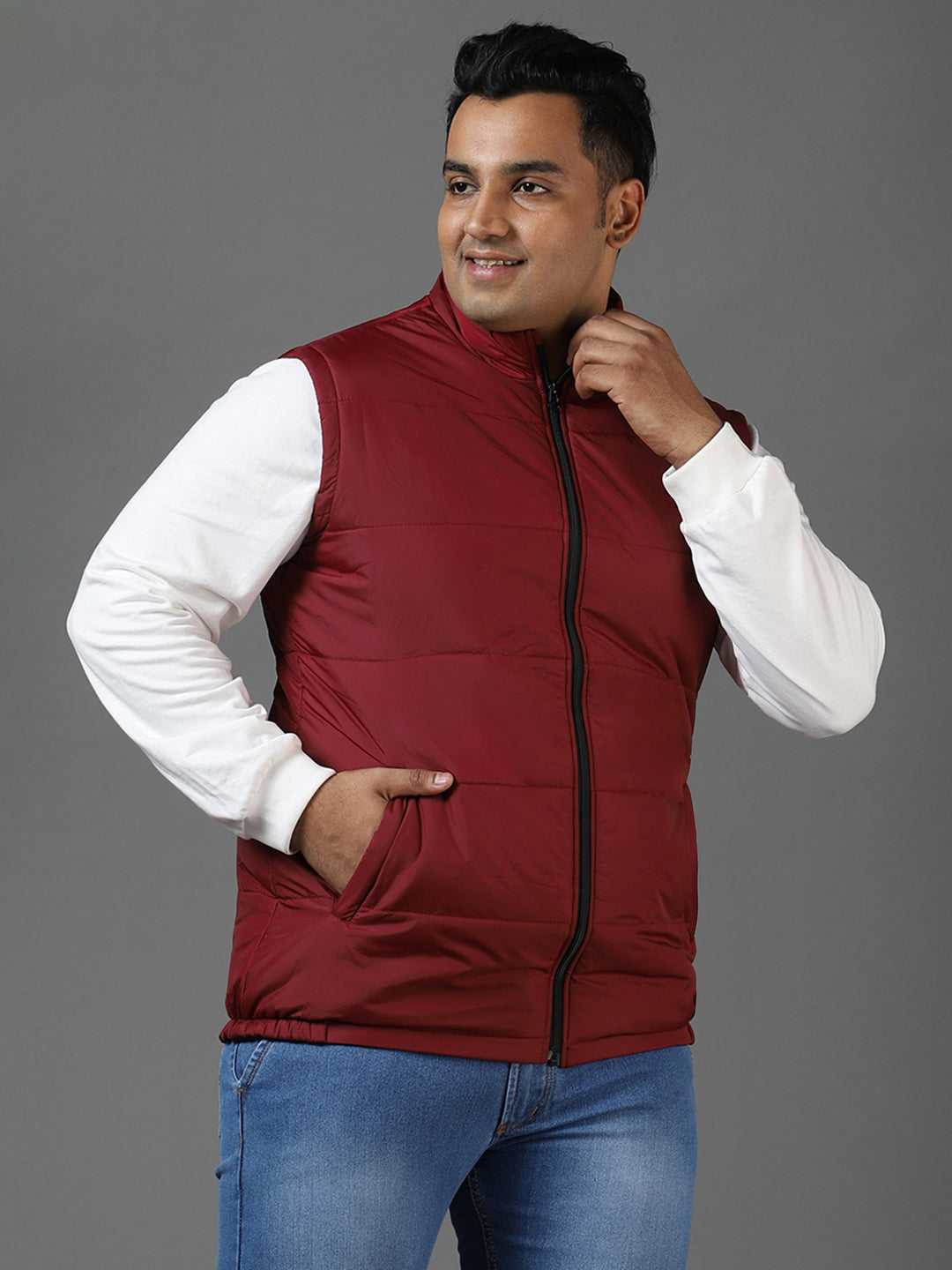 Plus Men's Red Sleeveless Zippered Puffer Jacket