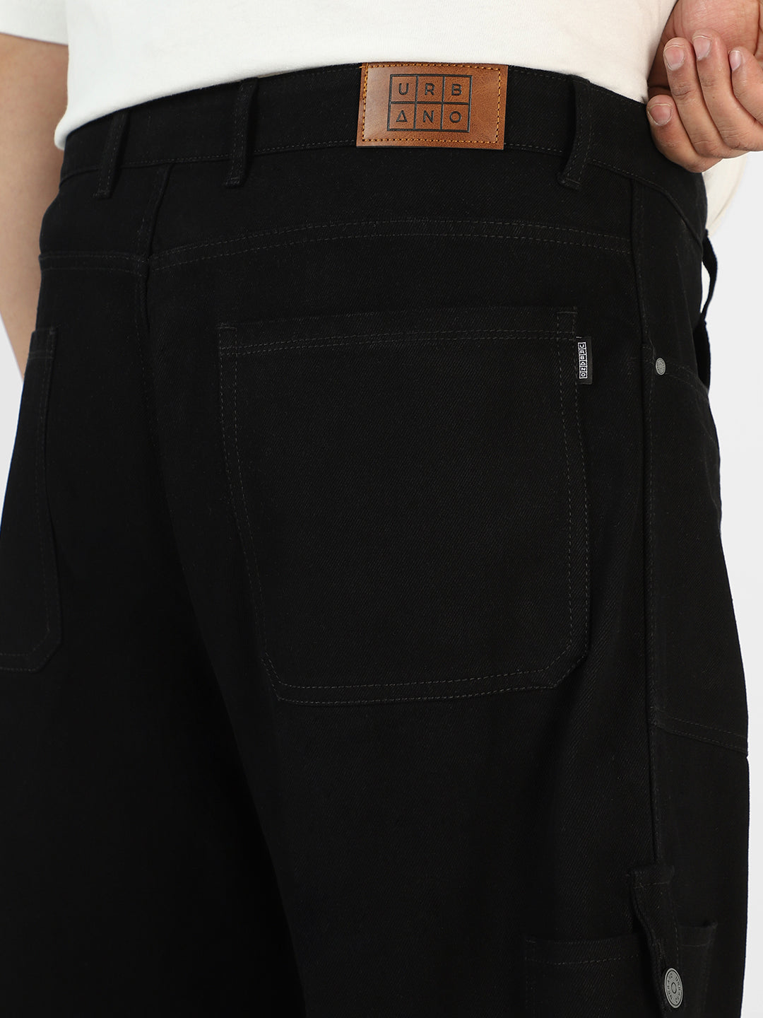 Plus Men's Black Loose Baggy Fit Washed Cargo Jeans with 6 Pockets Non-Stretchable