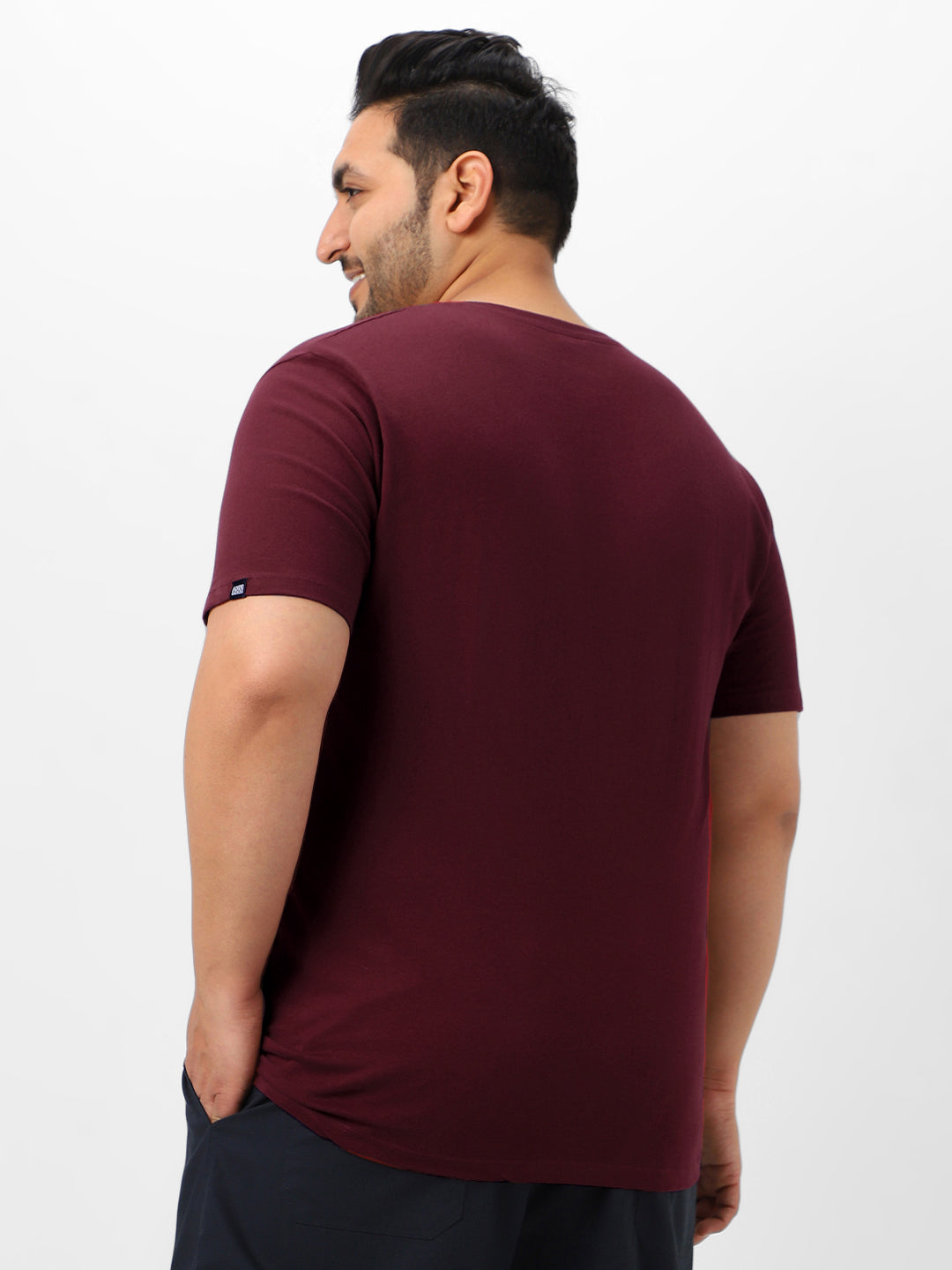 Plus Men's Maroon Solid Regular Fit Round Neck Cotton T-Shirt