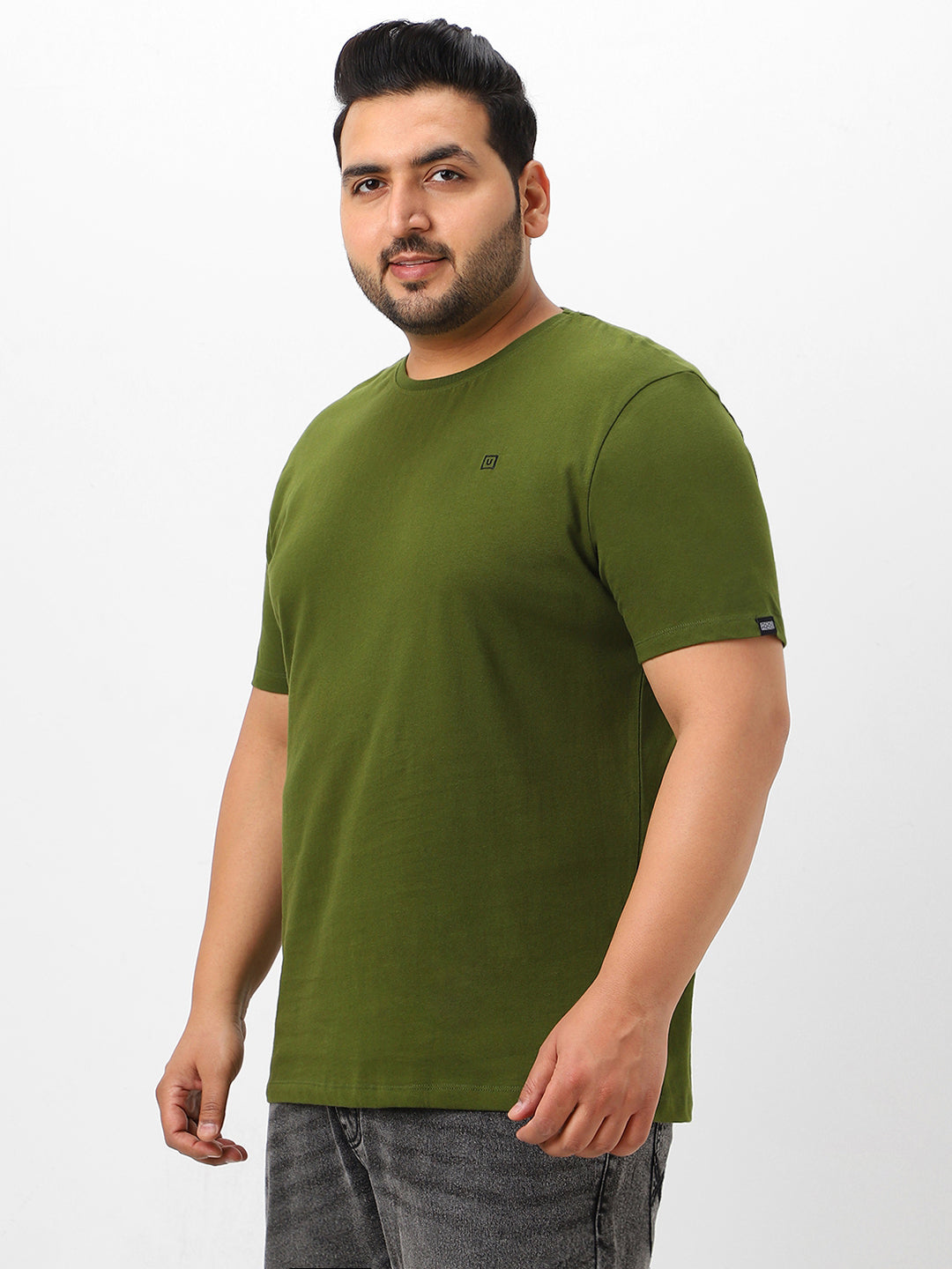 Plus Men's Olive Green Solid Regular Fit Round Neck Cotton T-Shirt