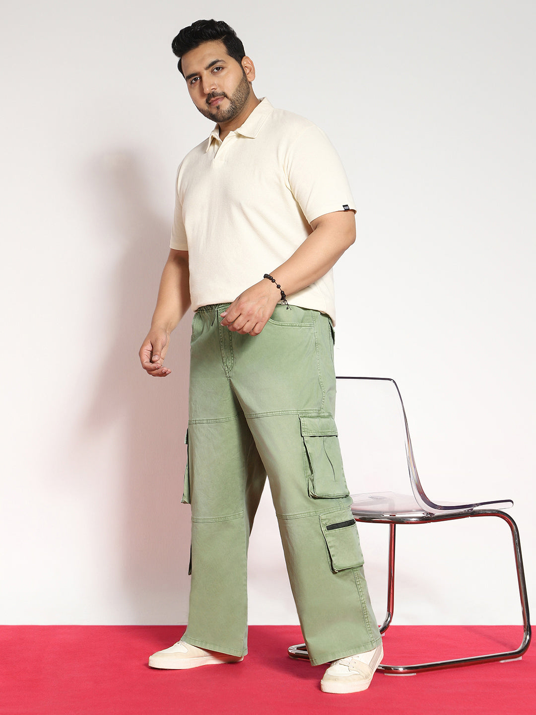Plus Men's Olive Loose Baggy Fit Travel Cargo Jeans With 8 Pockets Stretchable