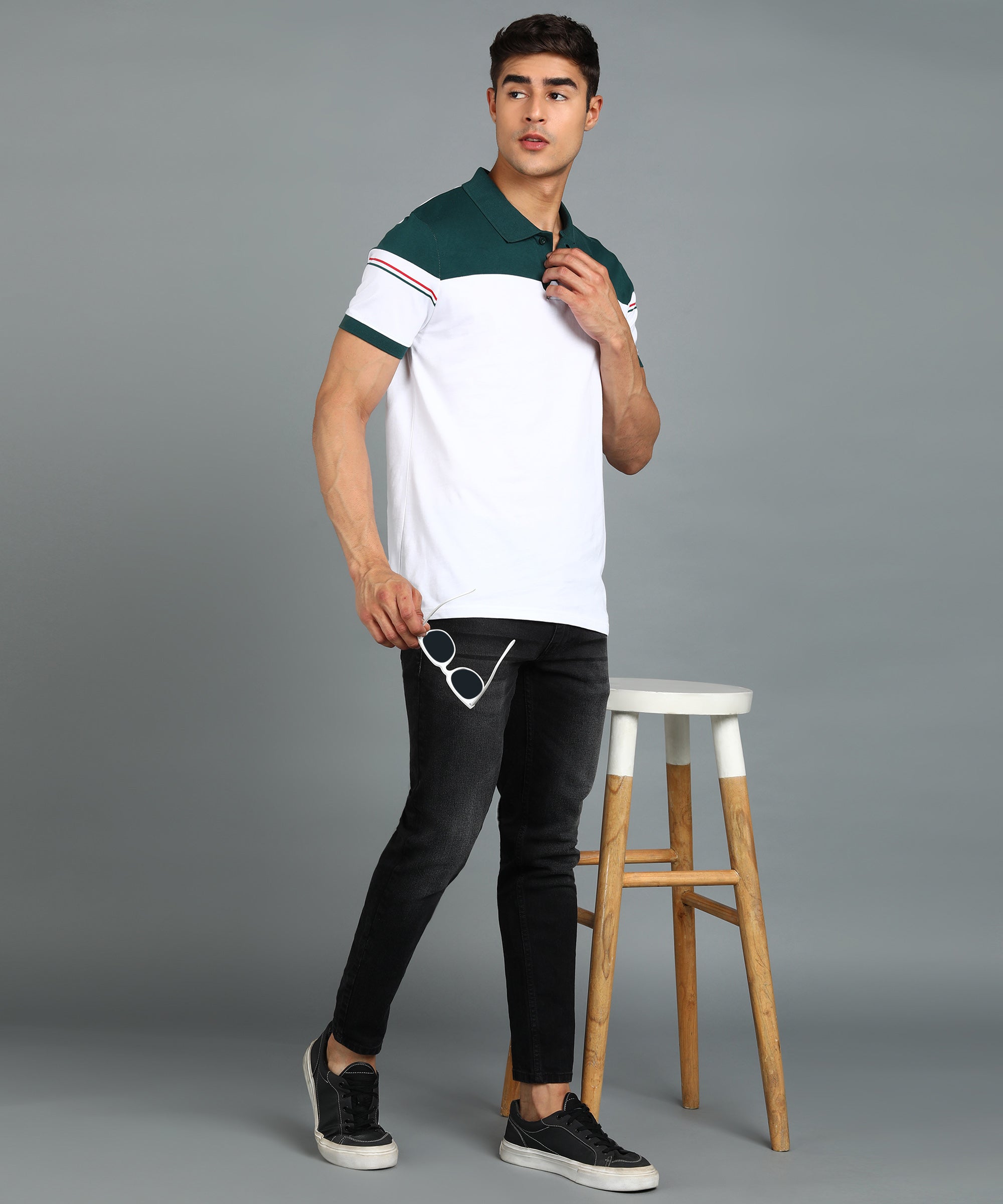 Men's White, Green Colour-Block Slim Fit Half Sleeve Cotton Polo T-Shirt