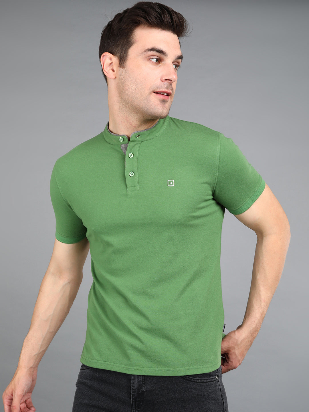 Men's Green Solid Slim Fit Half Sleeve Cotton Polo T-Shirt with Mandarin Collar