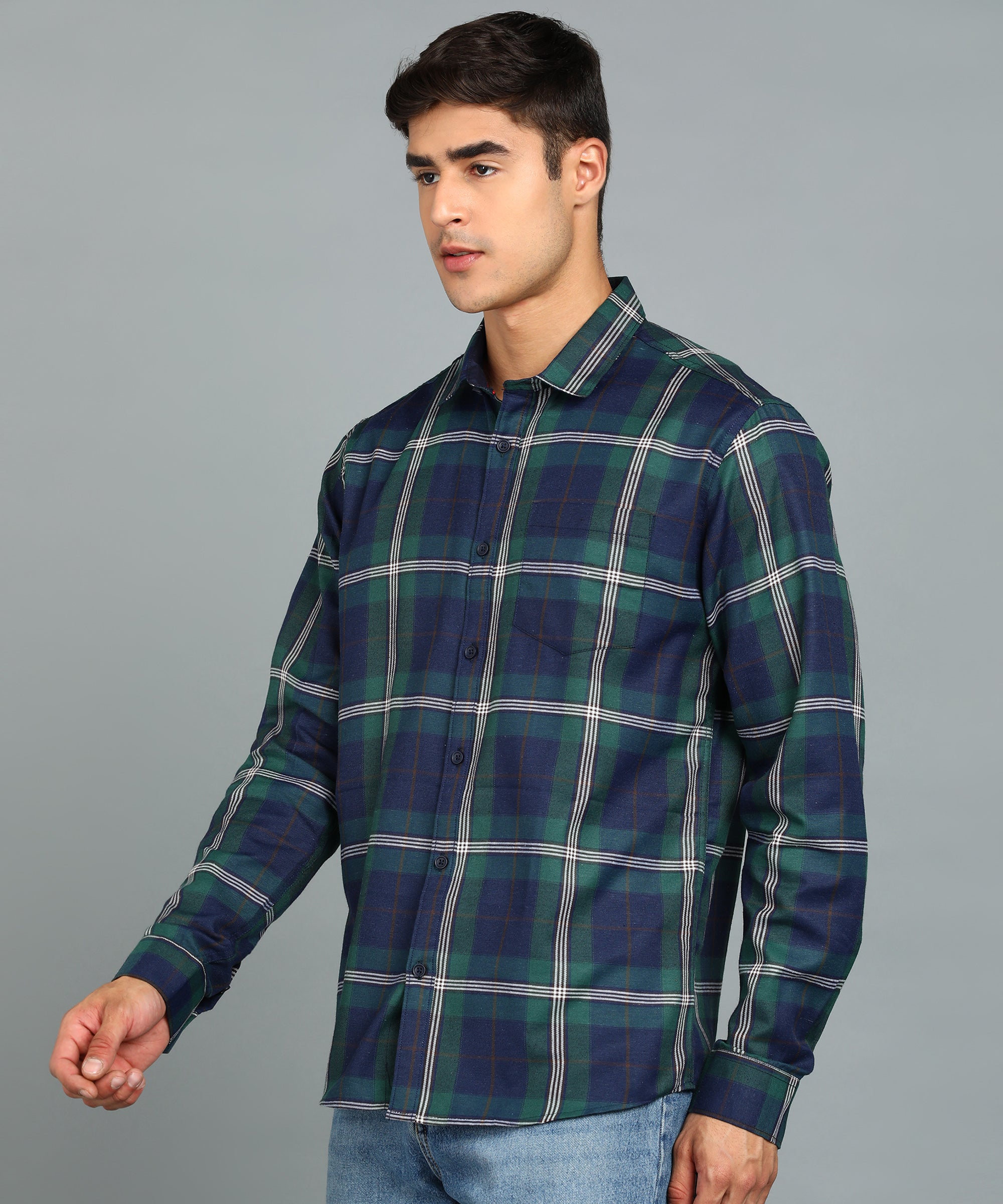 Men's Green Cotton Full Sleeve Slim Fit Casual Checkered Shirt