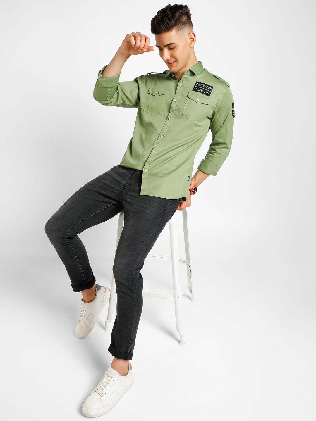 Men's Green Cotton Full Sleeve Slim Fit Casual Solid Shirt