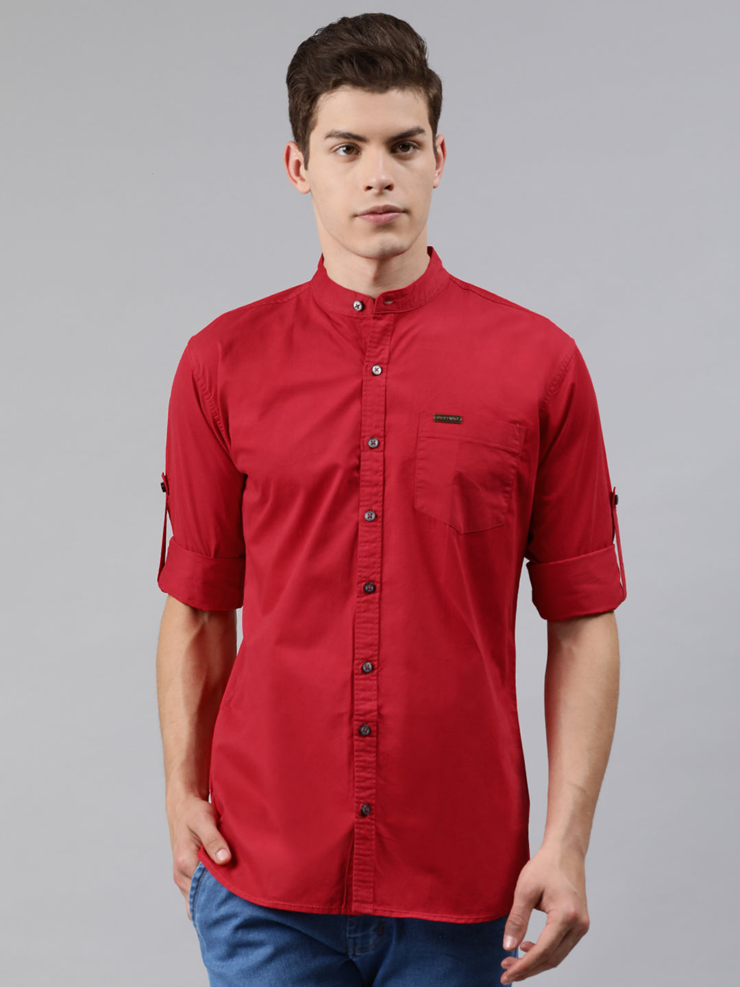 Men Red Slim Fit Solid Casual Shirt