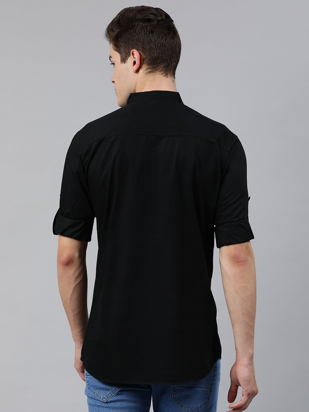 Men Black Slim Fit Solid Casual Shirt