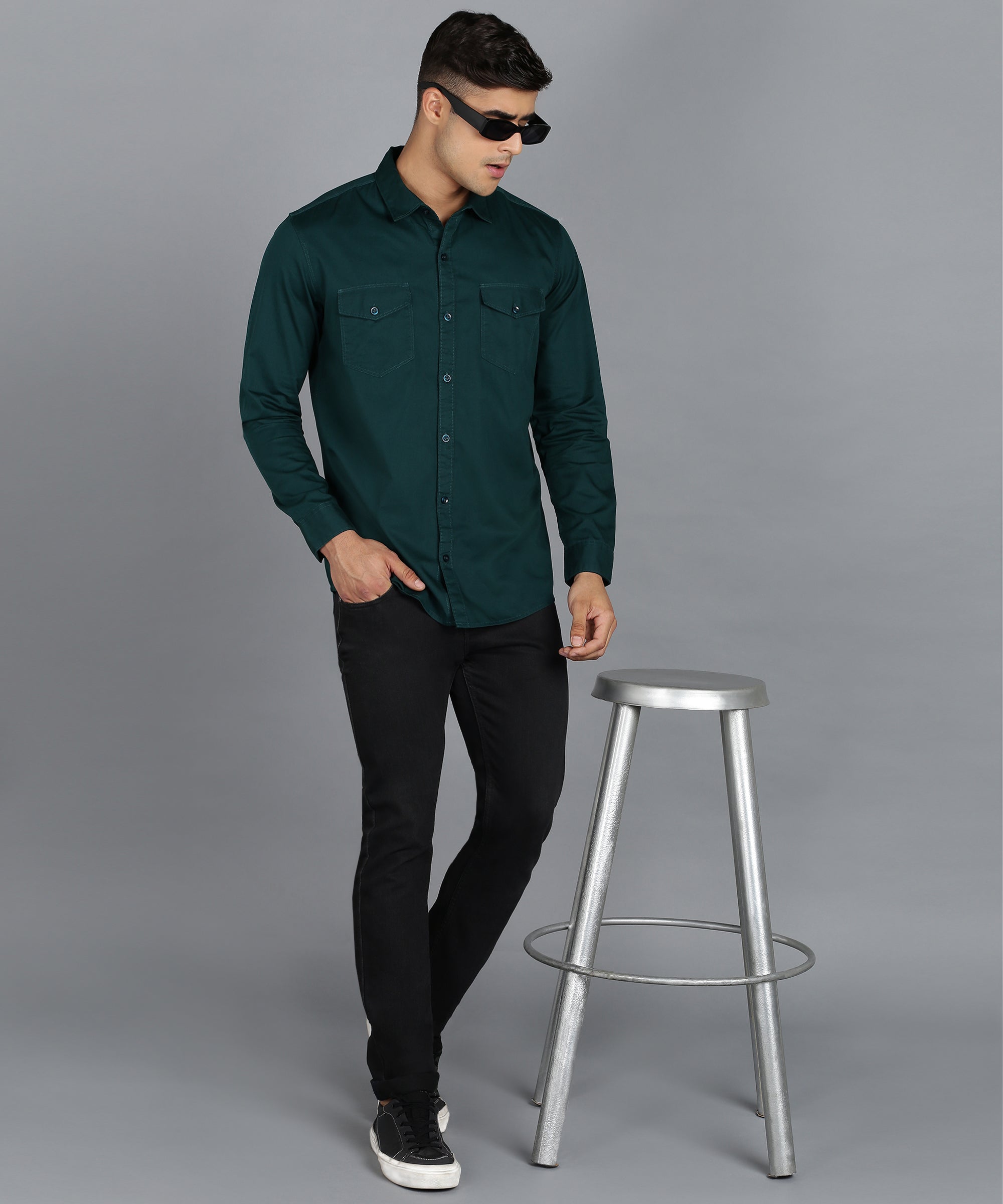 Men's Green Cotton Full Sleeve Slim Fit Casual Solid Shirt