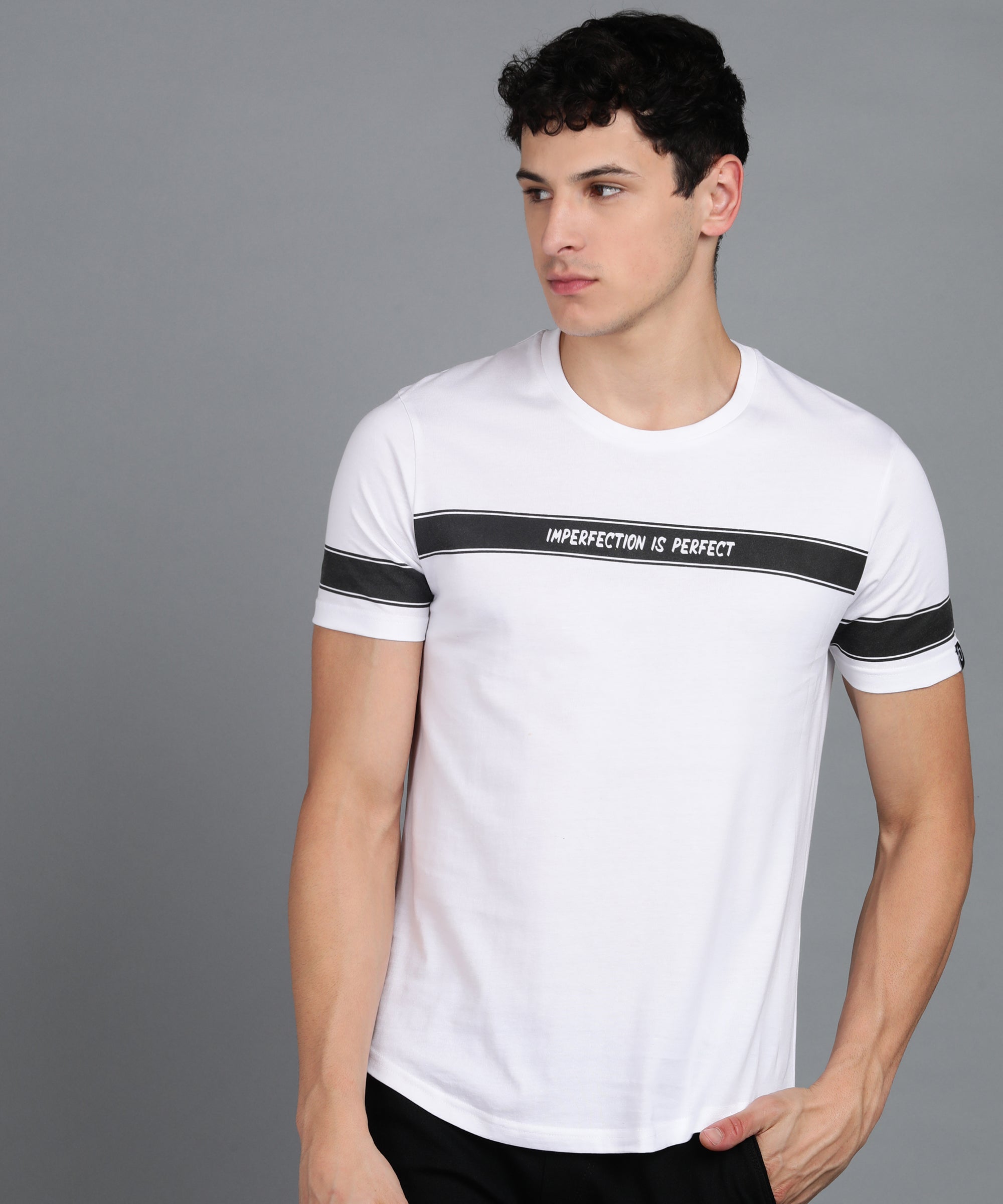 Men's Printed White Round Neck Half Sleeve Slim Fit Cotton T-Shirt