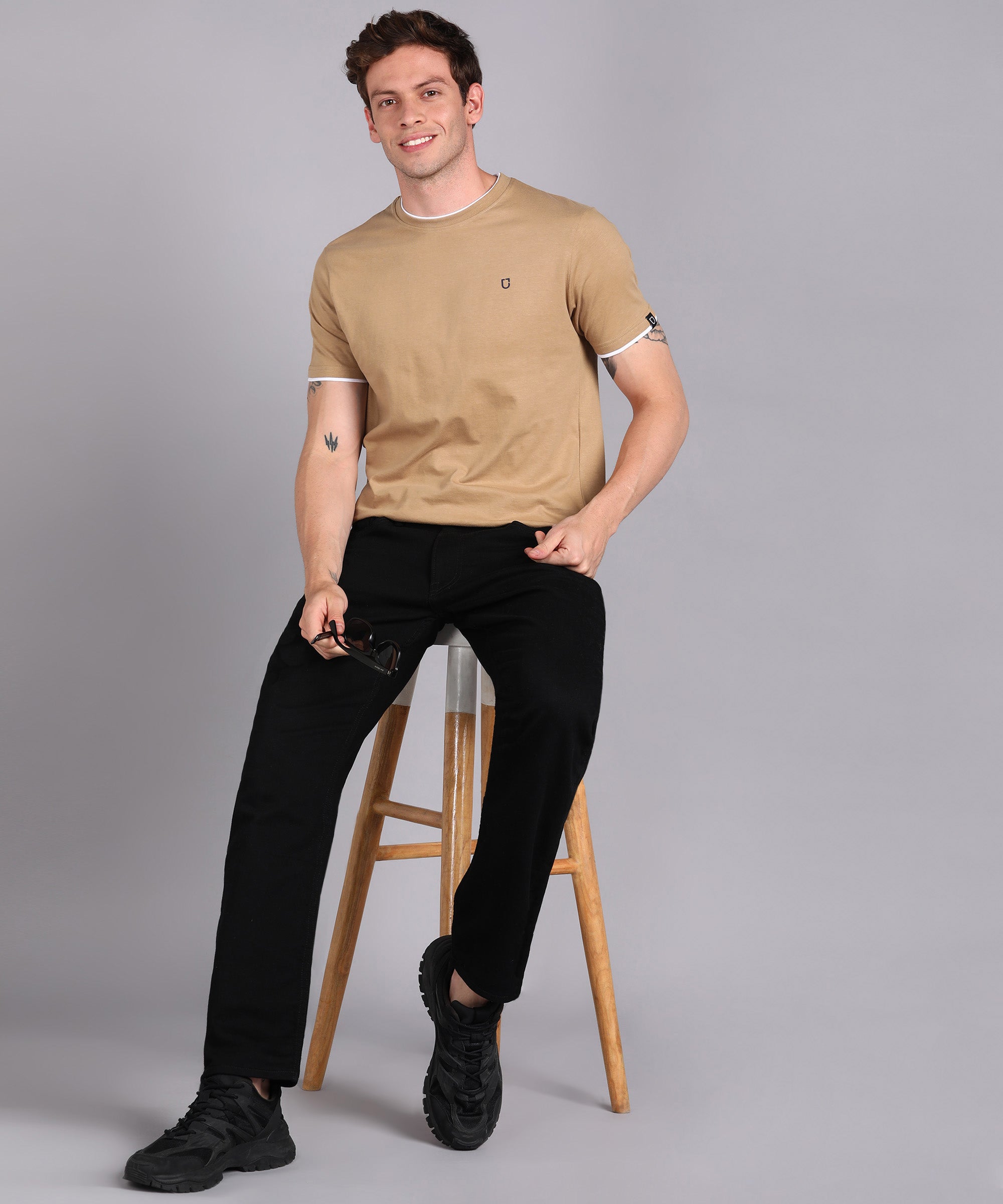 Men's Solid Khaki Round Neck Half Sleeve Slim Fit Cotton T-Shirt