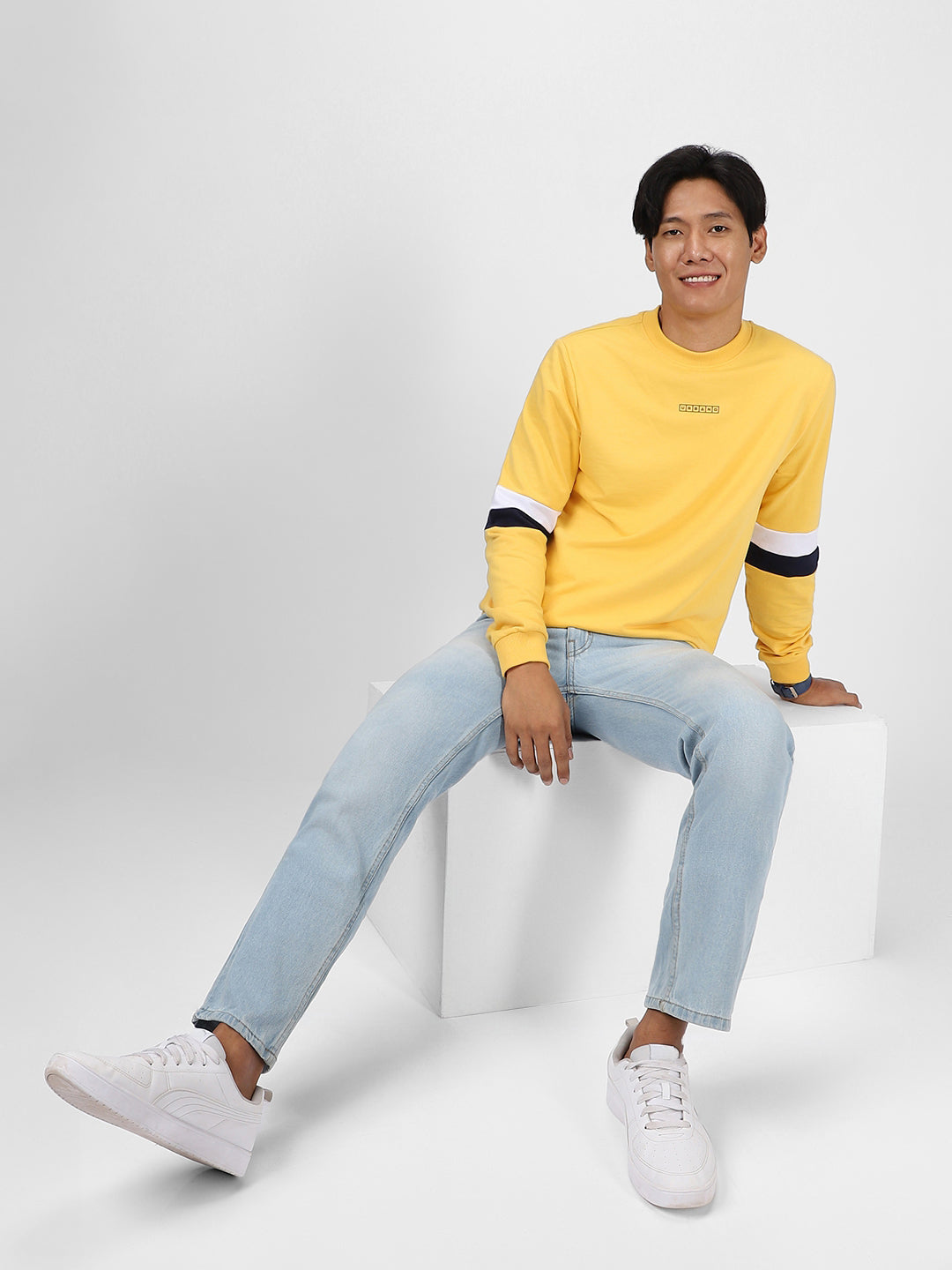 Men's Yellow Cotton Color Block Round Neck Sweatshirt